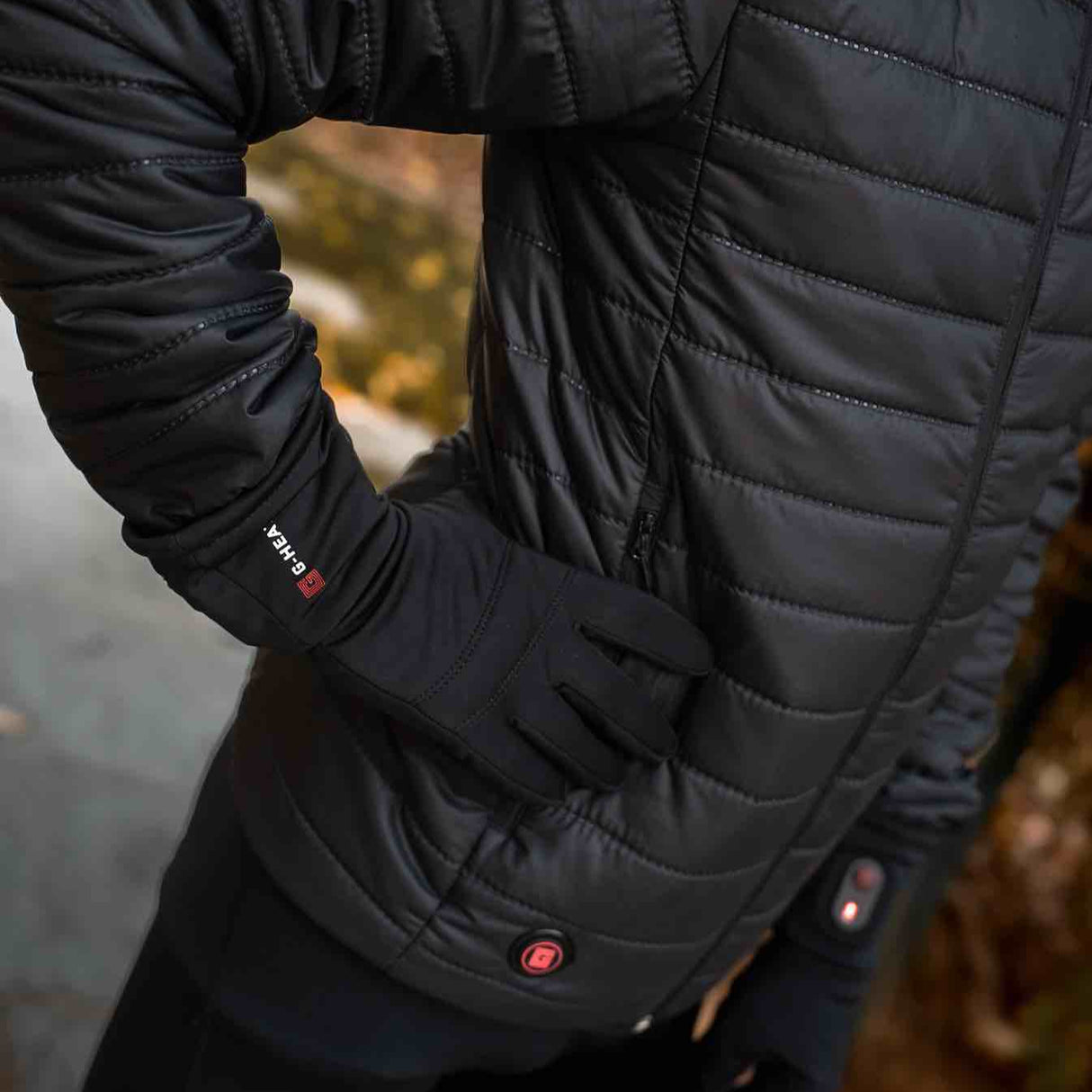 Zoom doudoune chauffante homme noire extrawarm HV20 G-HEAT