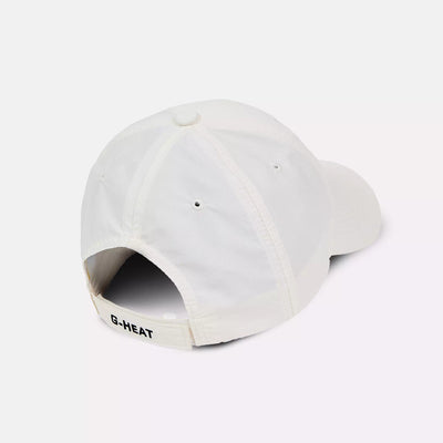 Casquette rafraichissante blanche derrière